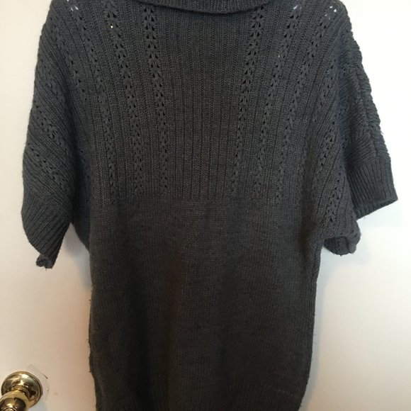RW and Co. turtleneck sweater - Picture 2 of 5
